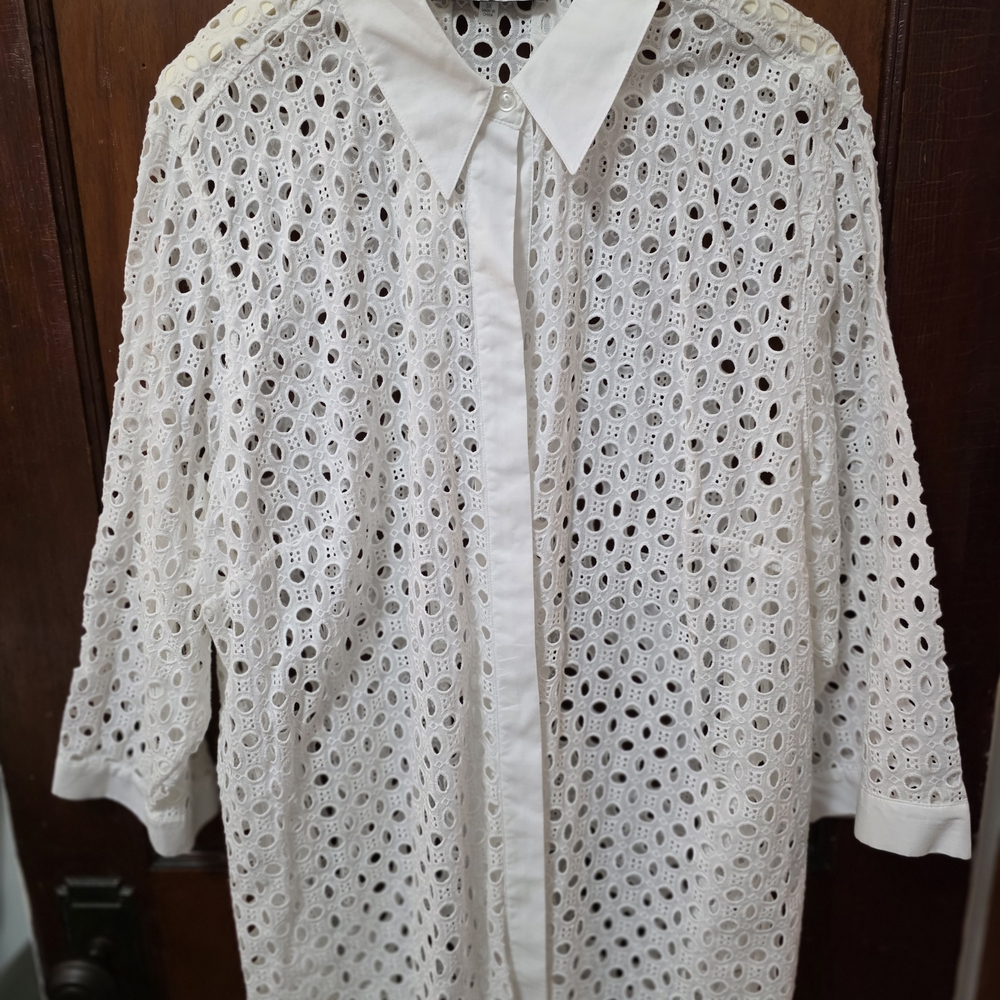 Jones Studio White Lace Blouse